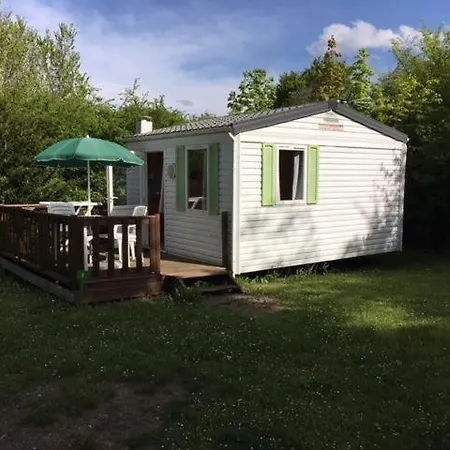 Maeva Respire De La Croze