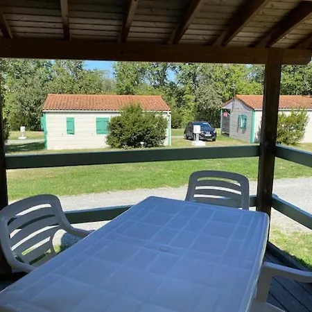 Campsite Maeva Respire De La Croze Chatel-Guyon