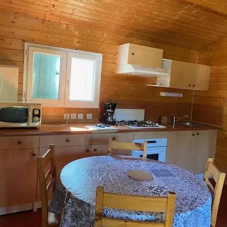 Campsite Maeva Respire De La Croze Chatel-Guyon